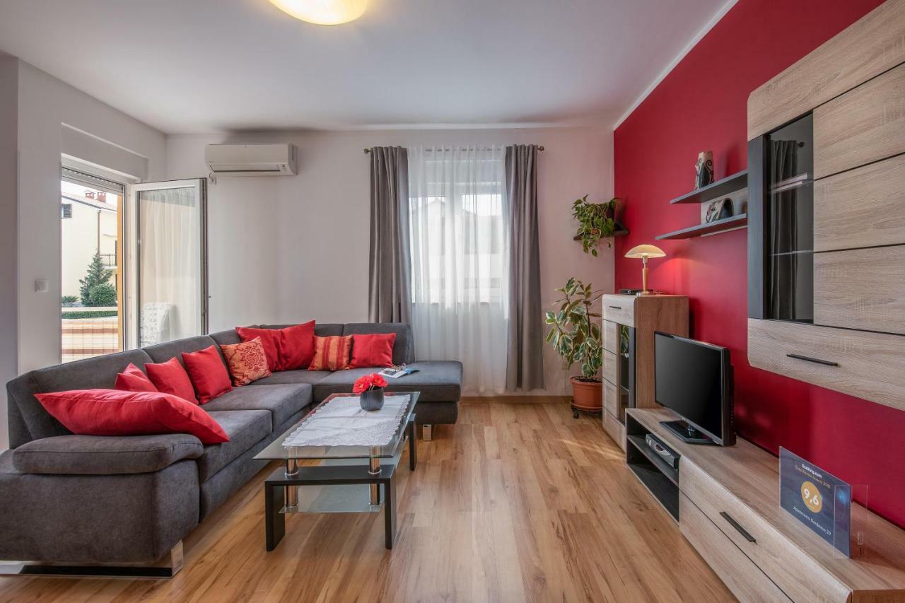 Apartment Bordeaux 29 Ρόβινι Εξωτερικό φωτογραφία