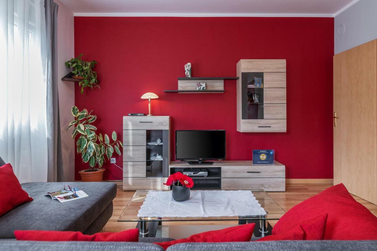 Apartment Bordeaux 29 Ρόβινι Εξωτερικό φωτογραφία